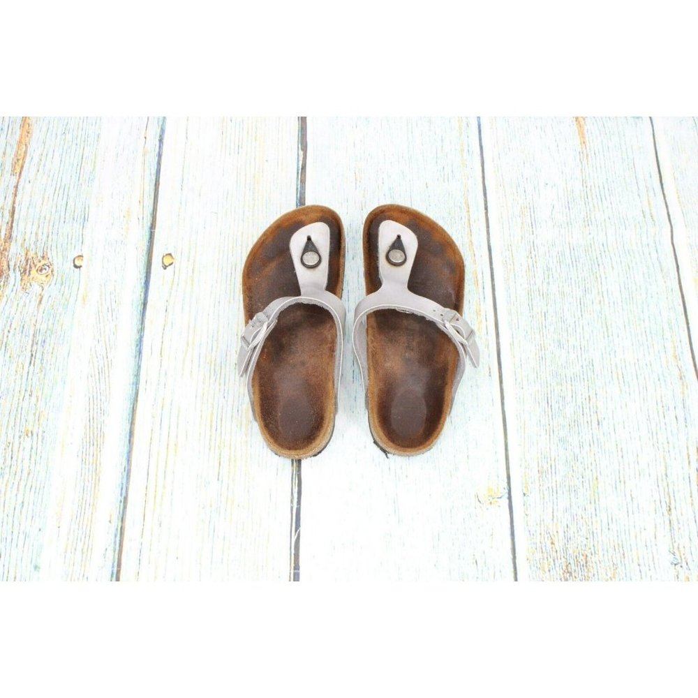 Birkenstock  Silver Leather Slip On T-Strap Thong Flip Flop Size 5 - Picture 8 of 9